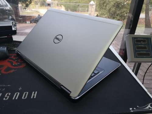 **EXCELLENT ULTRABOOK**DELL LATITUDE E7440*i5VPRO-4310U*4GB RAM*128GB SSD*BACKLIT KEYBOARD*FHD*3G*